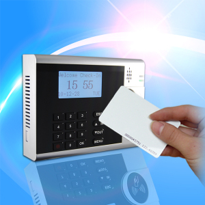 Reloj checador con pantalla y teclado